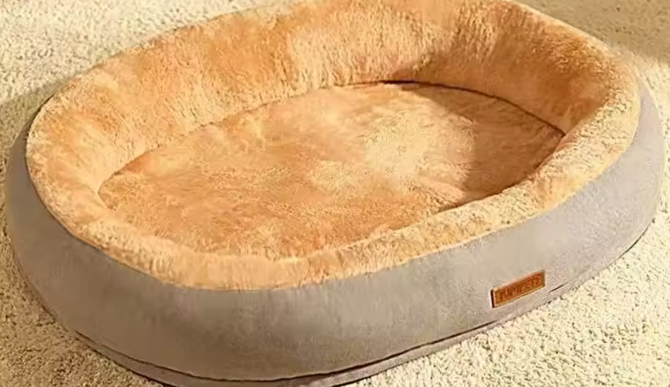 Plush Winter Pet Calming Bed