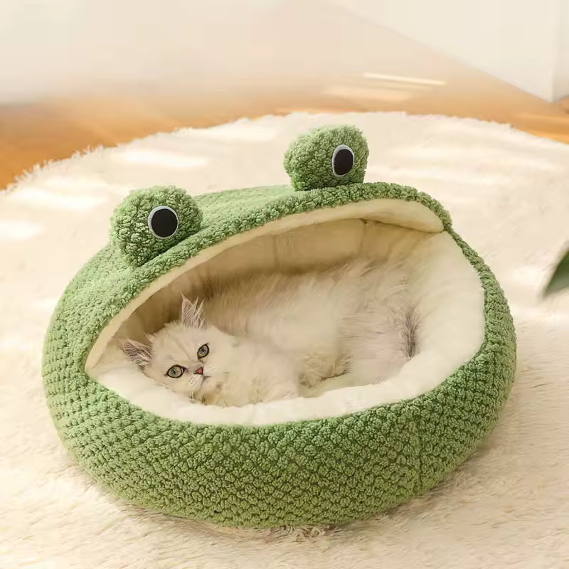 Warm Plush Frog Pet House
